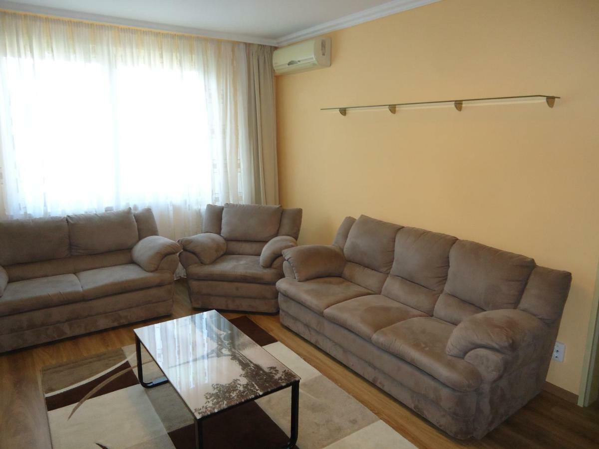 Legyel A Vendegunk :) Apartment Debreţin Exterior foto